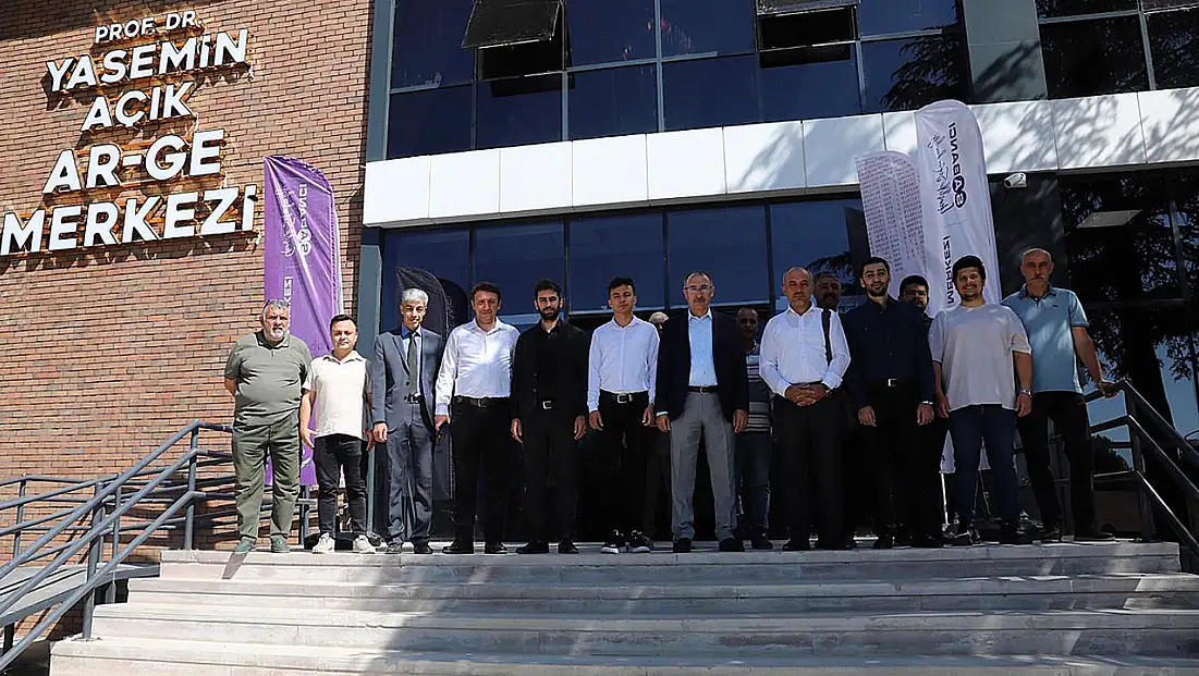 Rektör prof. Dr. Fahrettin Göktaş'tan Prof. Dr. Yasemin Açık AR-GE merkezine ziyaret
