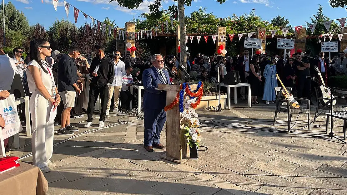50. yılda binlerce mezun