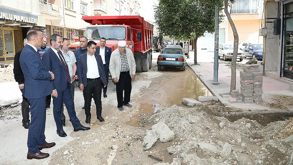 Başkan Şerifoğulları, altyapı çalışmalarını yerinde inceledi