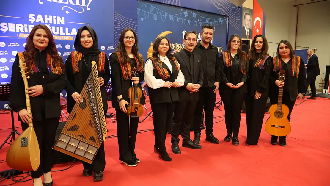 Elazığ Belediyesi Kadın Kürsübaşı Ekibi, Harput Musikisinin En Güzel Örneklerini Sundu