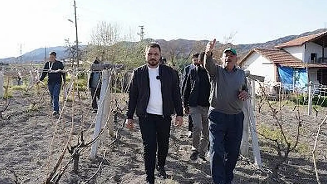 MHP Elazığ İl Başkanı Yunus Bal, üreticilerin taleplerini dinledi