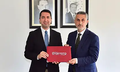 Elazığ'a 8 yeni futbol sahası kazandırılıyor