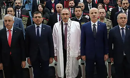 Fırat üniversitesi 50. Yılını görkemli bir törenle kutladı