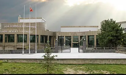 Perde Açılıyor! Elazığ Sanatla Buluşuyor