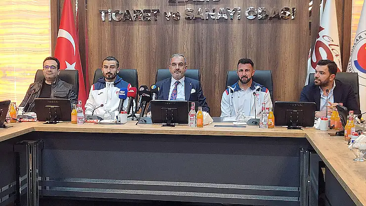 Başkan Alan 10 milyonluk çeki Elazığspor'a takdim etti