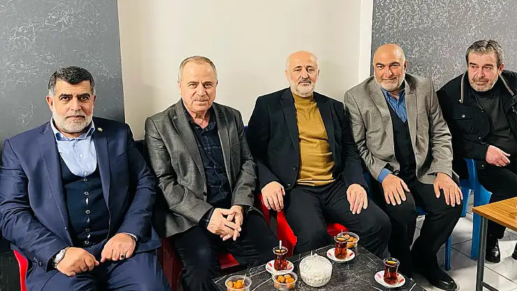Suiçer, CHP'nin Halkı Sokağa Çağırmasını Eleştirdi