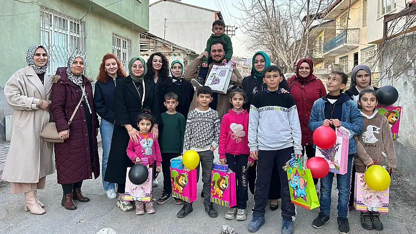 AK Parti Kadın Kollarının Karnesi Açıklandı