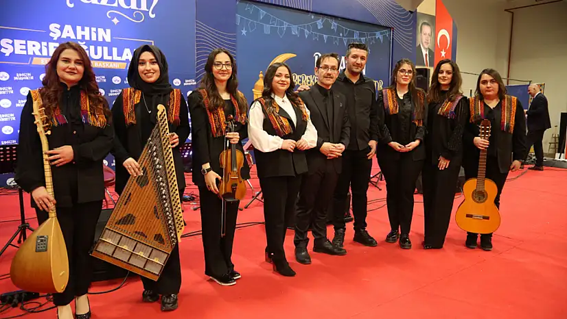 Elazığ Belediyesi Kadın Kürsübaşı Ekibi, Harput Musikisinin En Güzel Örneklerini Sundu