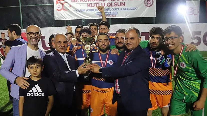 Fırat Üniversitesi'nde 50. Yıl Spor Şenlikleri Coşkuyla Tamamlandı