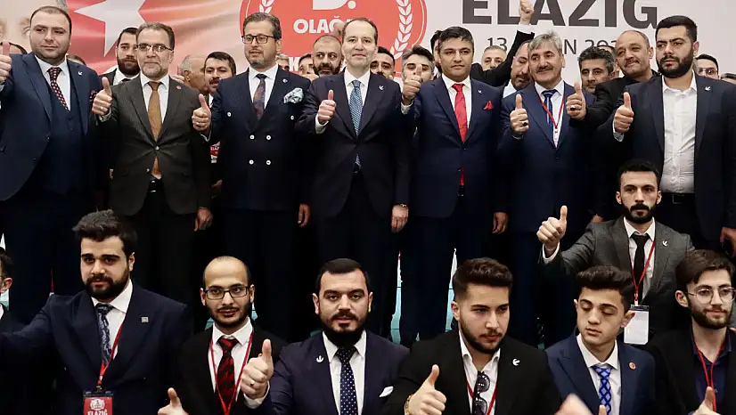 Genel Başkan Dr. Fatih Erbakan'ın katıldığı kongrede İl Başkanı Erhun Karakuş Güven Tazeledi