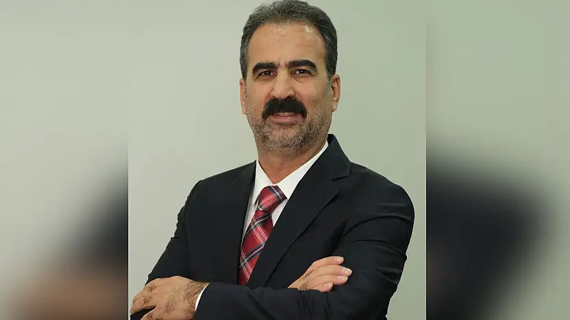 Anahtar Parti İl Başkanı Ercan: 'Enflasyonla mücadelede uygulanan yanlış politikalar ekonomiyi krize sürükledi'